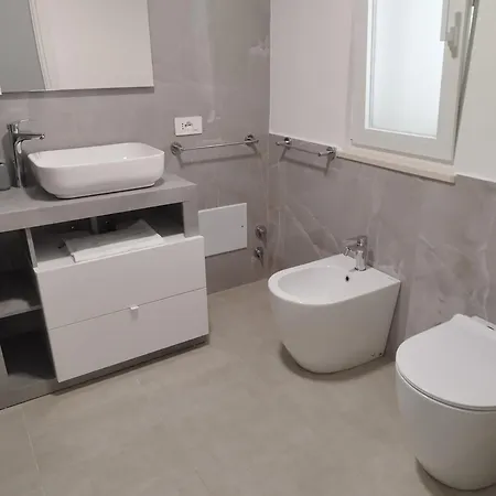 A Casa Di Leo לינה וארוחת בוקר 3*